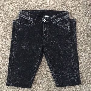 Black skinny jeans